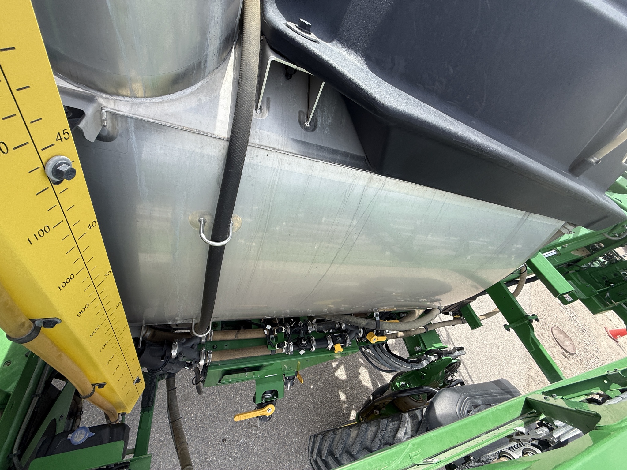 2022 John Deere 412R Image 42