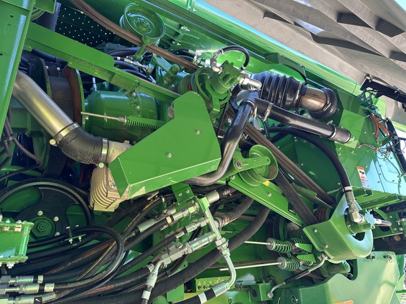 2023 John Deere S790