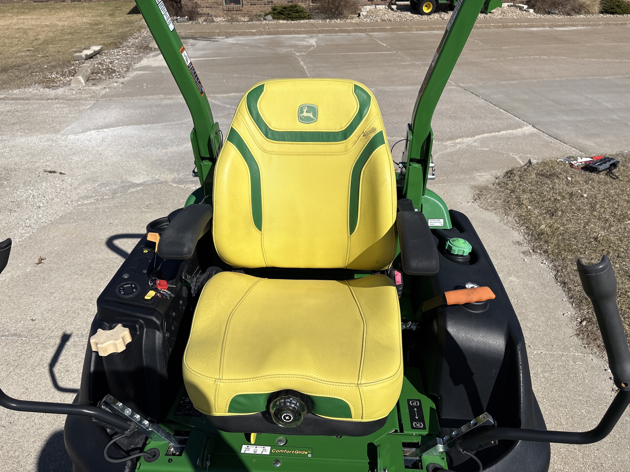  2023 John Deere Z997R at Heritage Tractor in Geneseo, IL