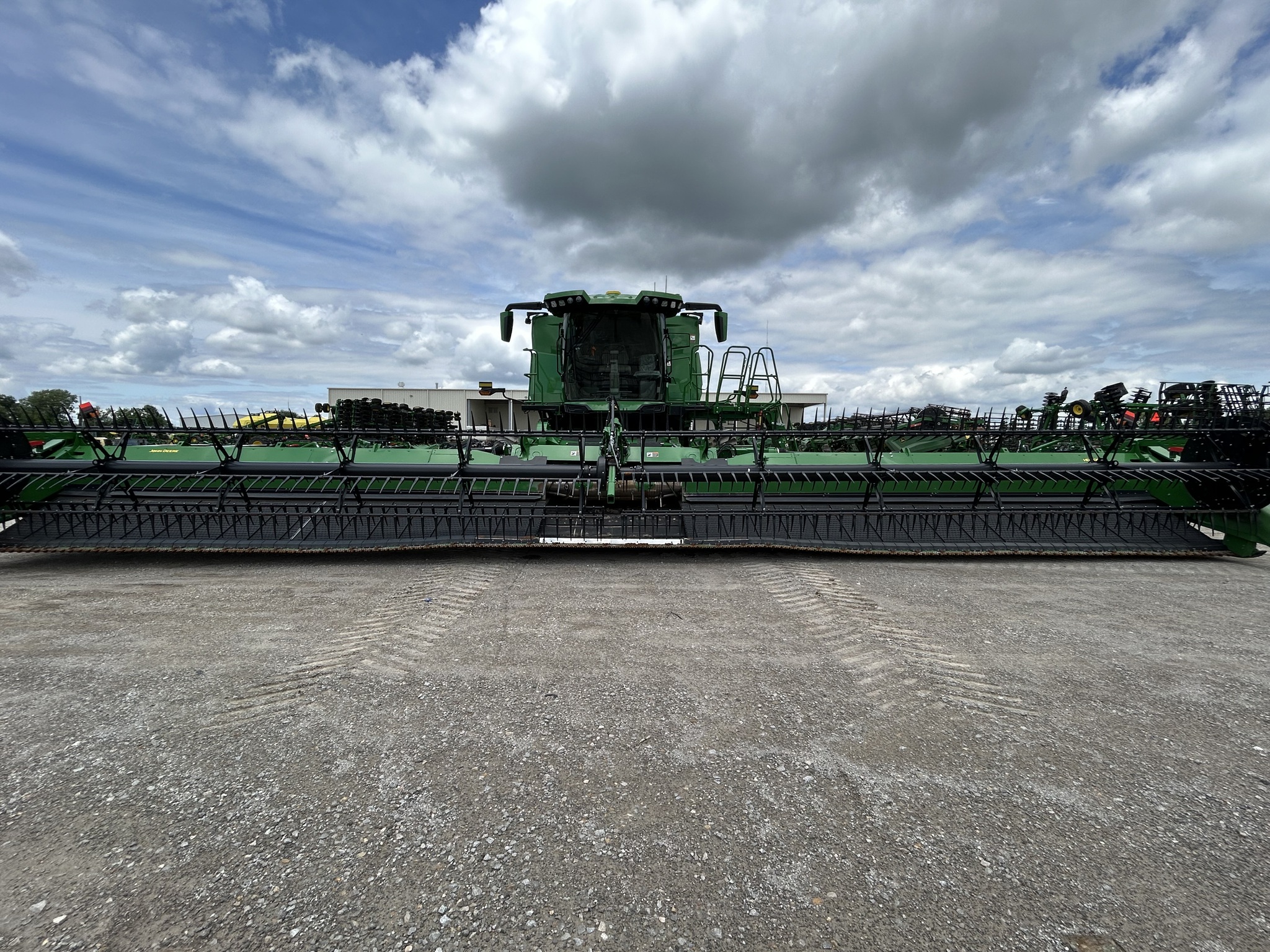  2024 John Deere HD50F at Heritage Tractor in Pittsburg, KS