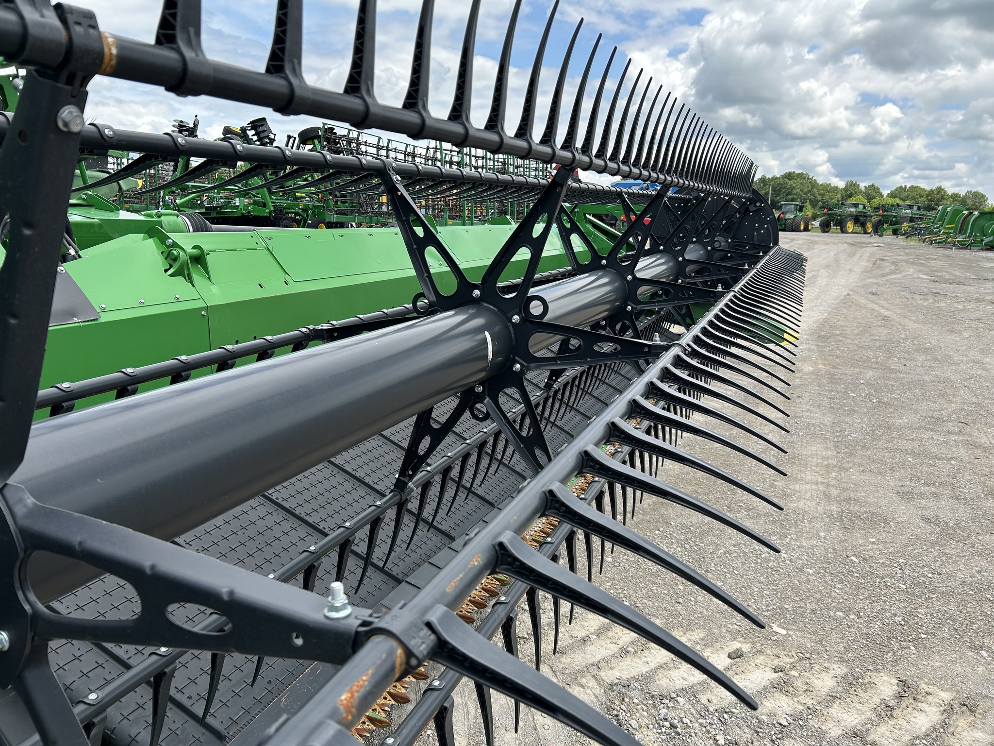  2024 John Deere HD50F at Heritage Tractor in Pittsburg, KS