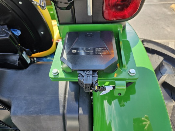 2024 John Deere 5075E Picture 11 2024 John Deere 5075E-11