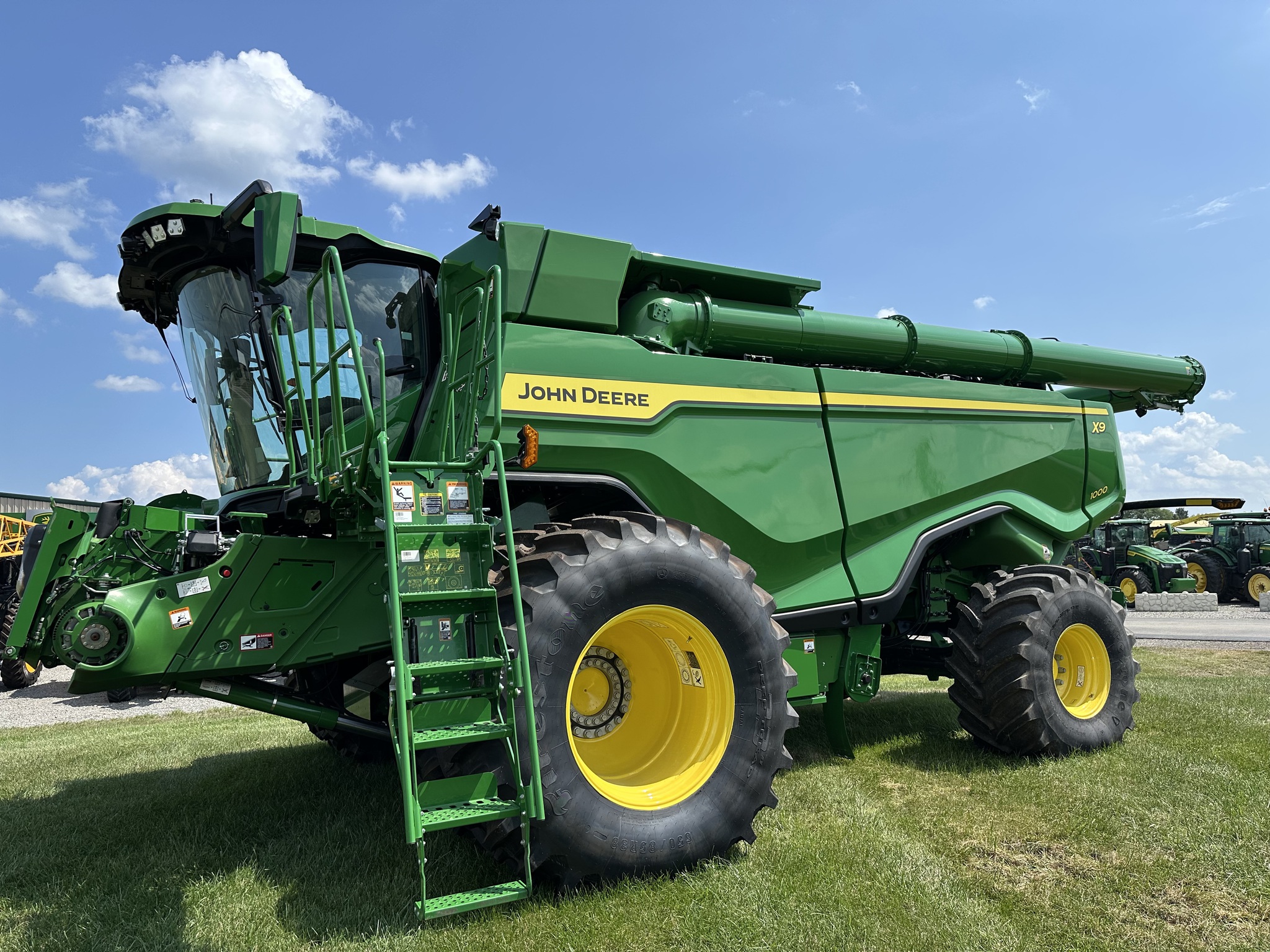2023 John Deere X9 1000 Image 1