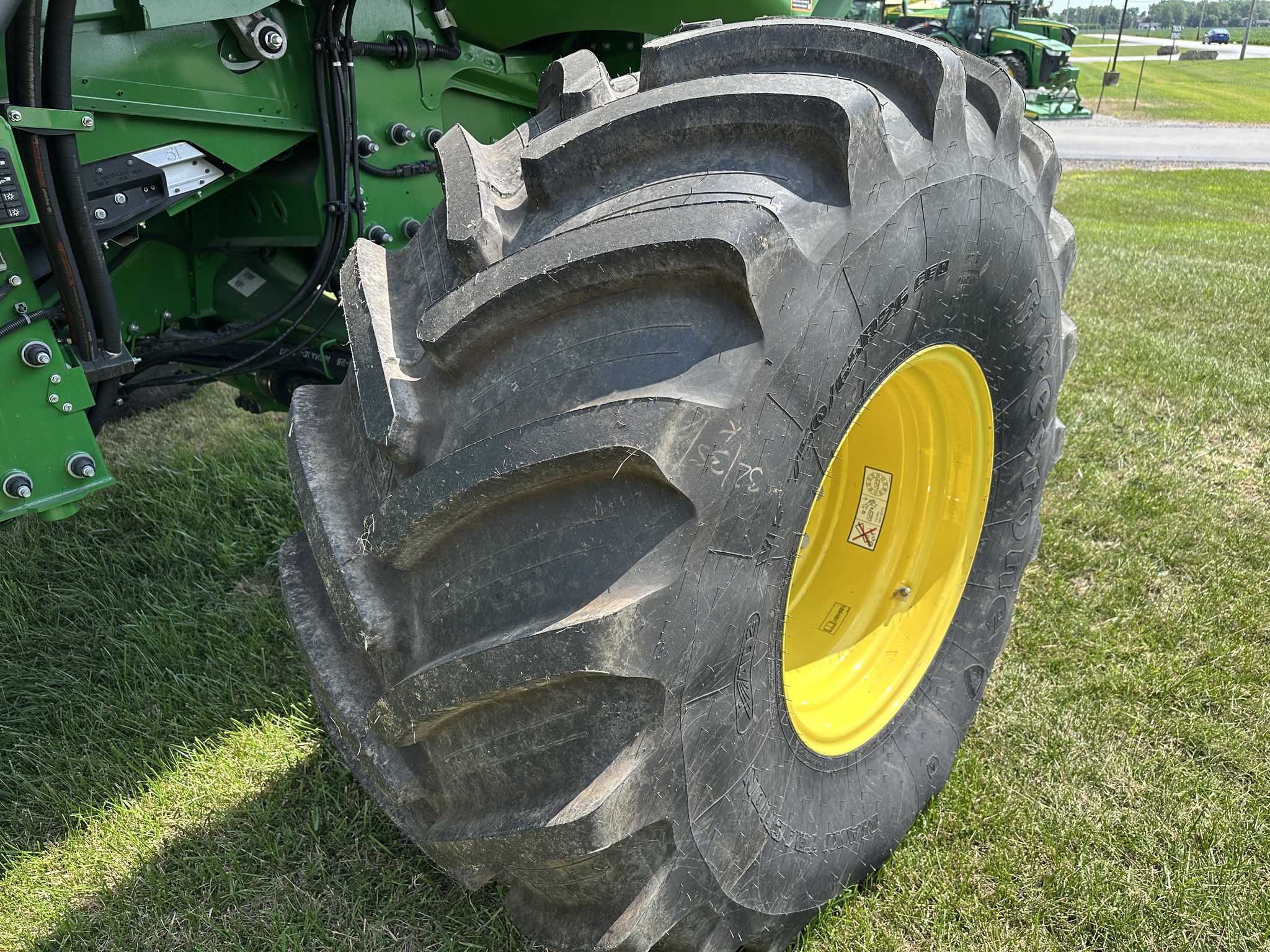 2023 John Deere X9 1000 Image 10