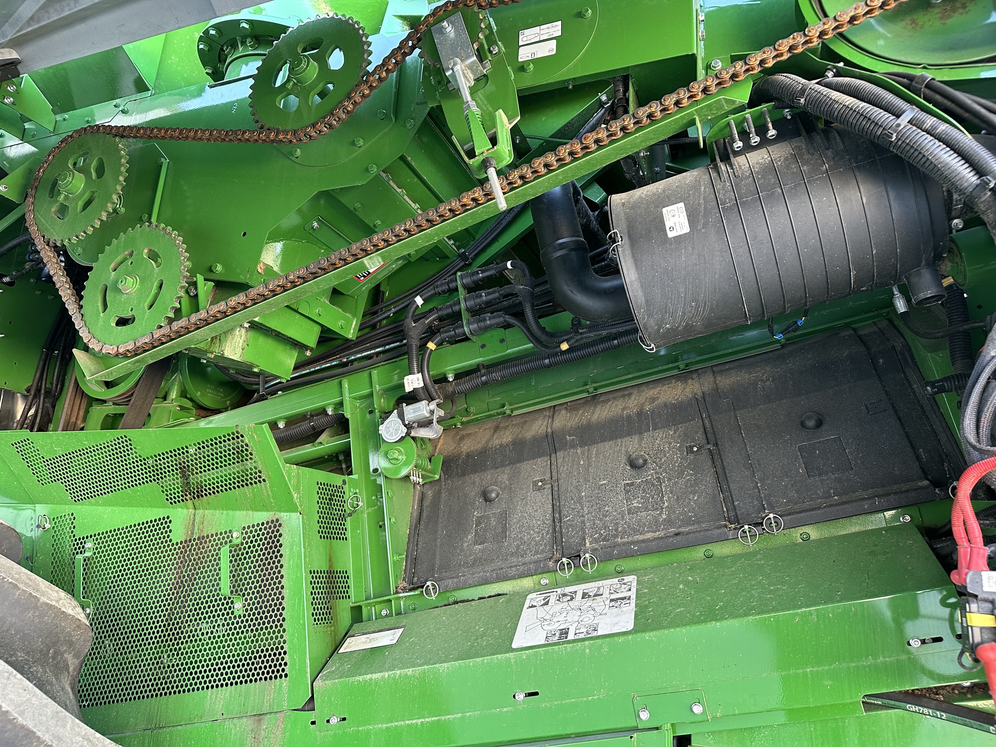 2024 John Deere S780 Image 9