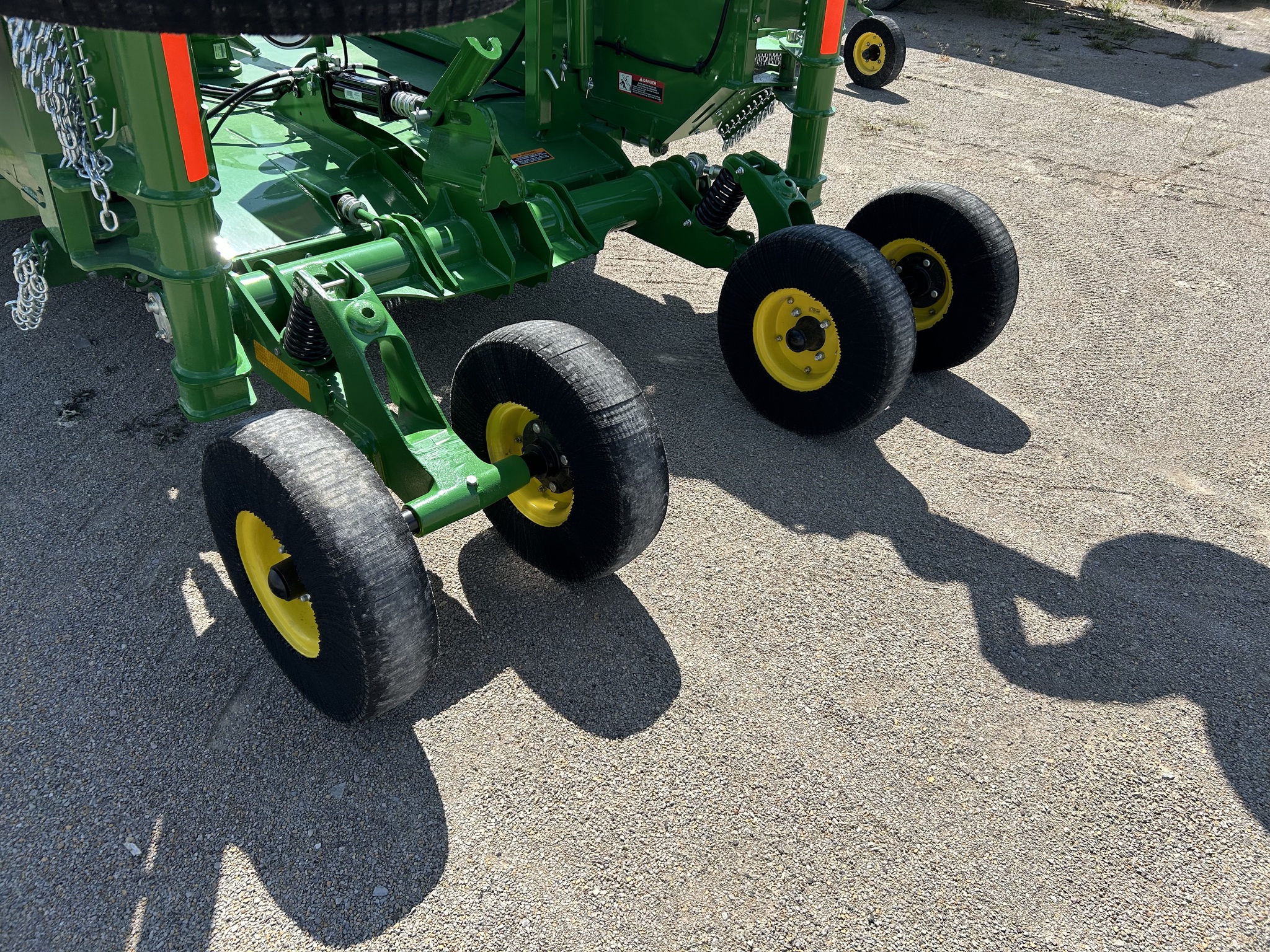 2025 John Deere FC15M Image 8