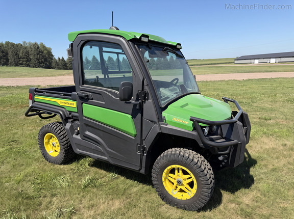  John Deere XUV 835R