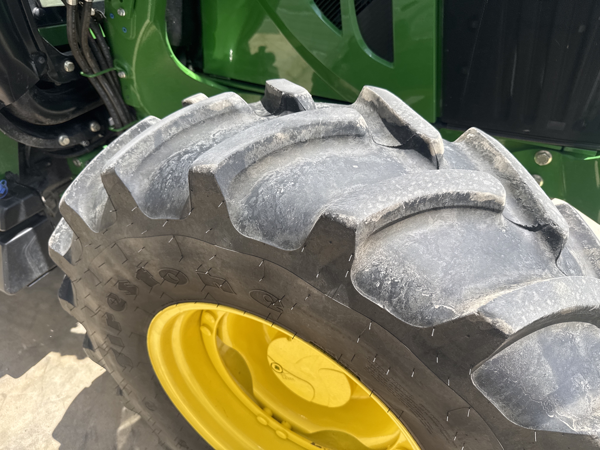 2023 John Deere 6110M Image 27