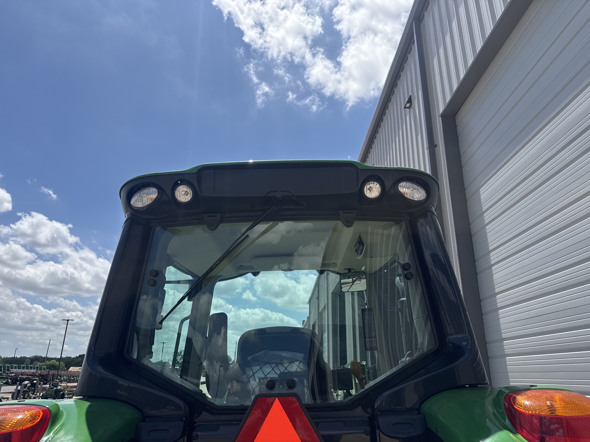 2023 John Deere 6110M Image 19