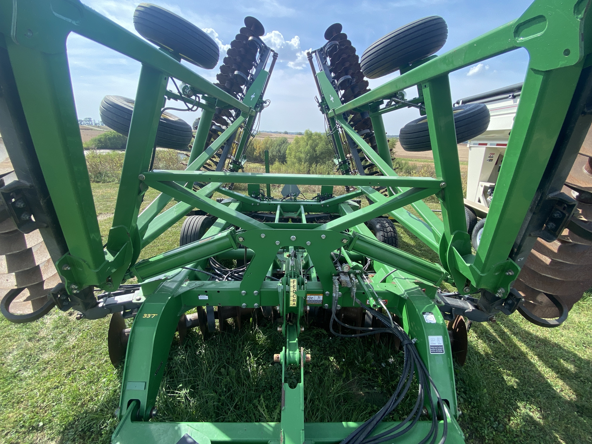 2013 John Deere 2623VT Image 16