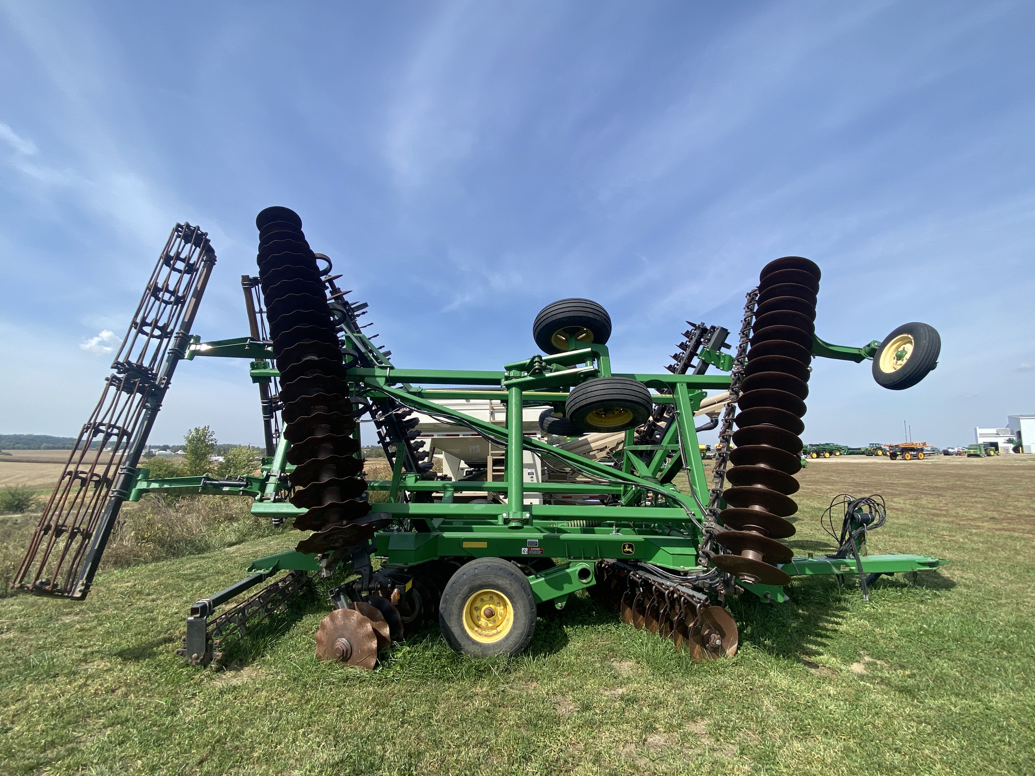 2013 John Deere 2623VT Image 4