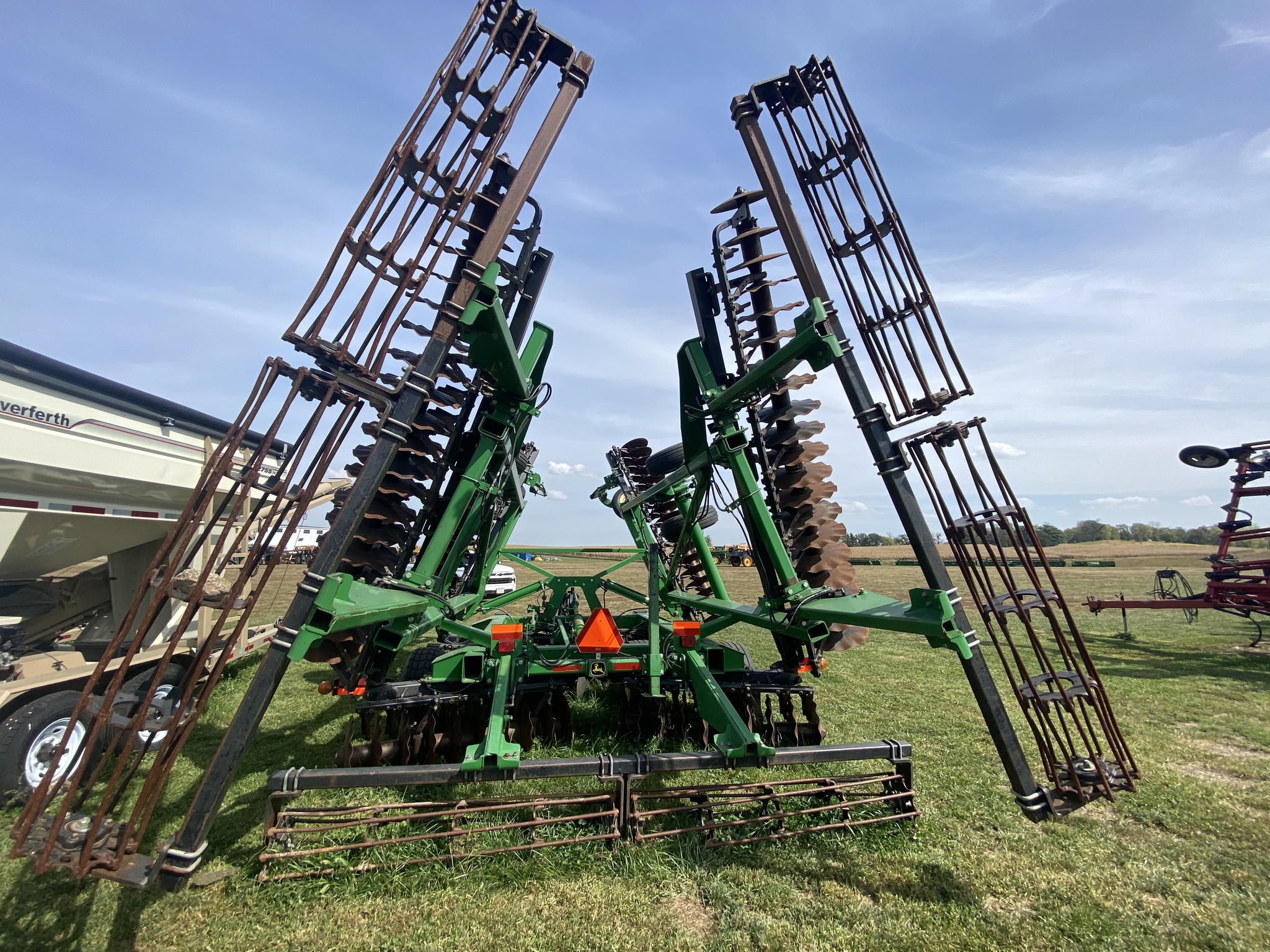 2013 John Deere 2623VT Image 6