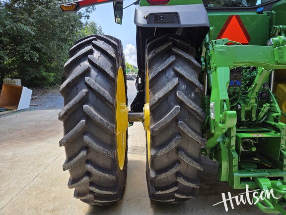 Photo of 2024 John Deere 8R 250