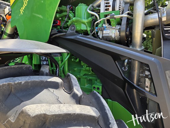Photo of 2024 John Deere 8R 250