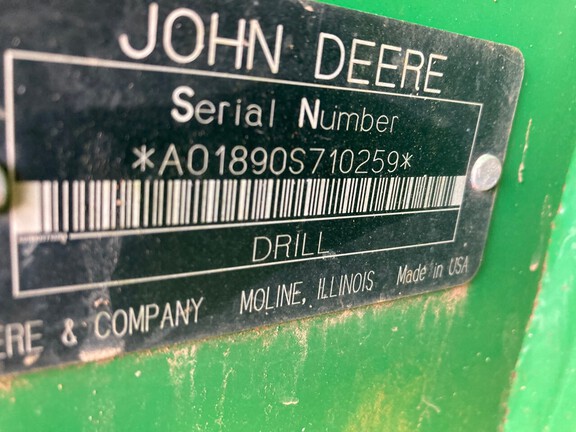 2005 John Deere 1890