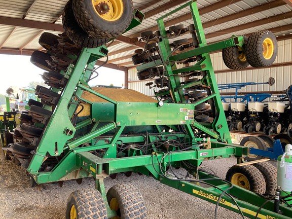 2005 John Deere 1890