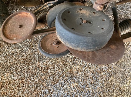 2005 John Deere 1890