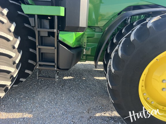 Photo of 2024 John Deere 8R 370