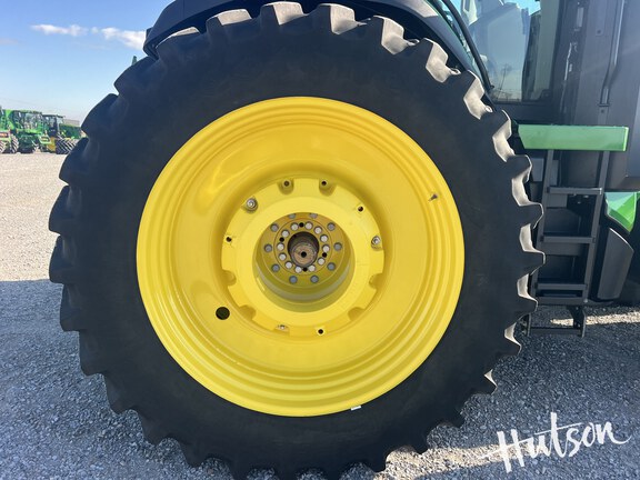 Photo of 2024 John Deere 8R 370