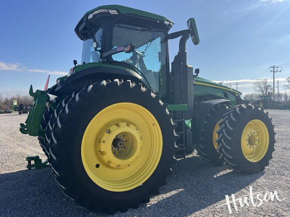 Photo of 2024 John Deere 8R 370