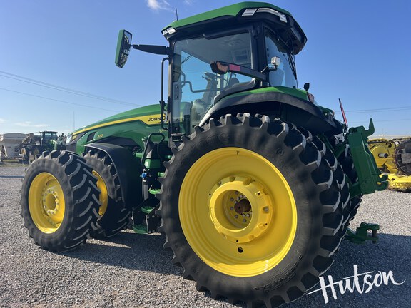 Photo of 2024 John Deere 8R 370