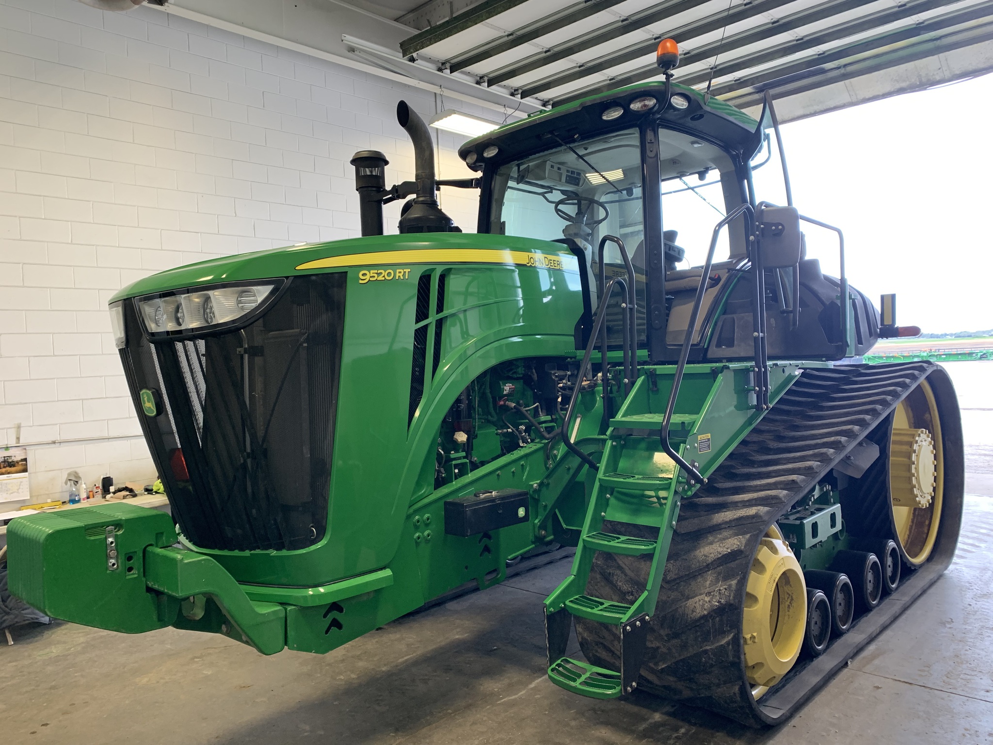 2015 John Deere 9520RT Image 1