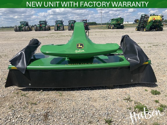 Photo of 2023 John Deere F350M