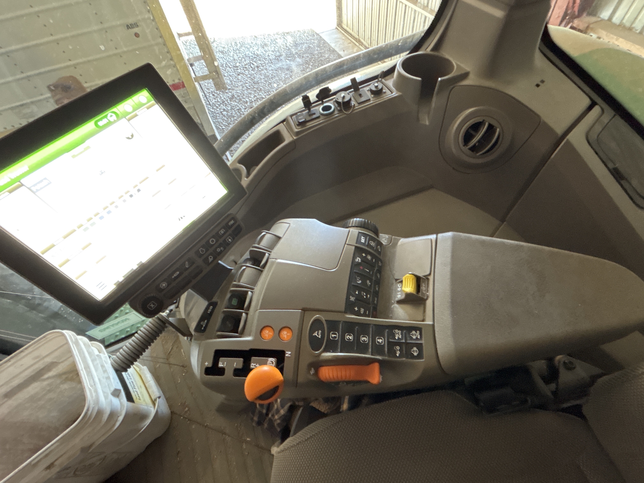 Used 2023 John Deere 8R 250 Row Crop Tractors at Koenig Equipment in Anna, OH - PhotoXL6