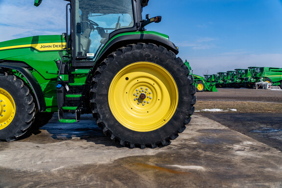 Used 2023 John Deere 8R 250 Row Crop Tractors at Koenig Equipment in Anna, OH - Photo9