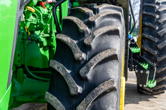 Used 2023 John Deere 8R 250 Row Crop Tractors at Koenig Equipment in Anna, OH - Photo13