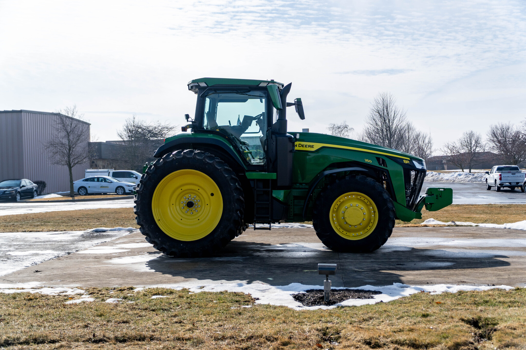 Used 2023 John Deere 8R 250 Row Crop Tractors at Koenig Equipment in Anna, OH - PhotoXL6