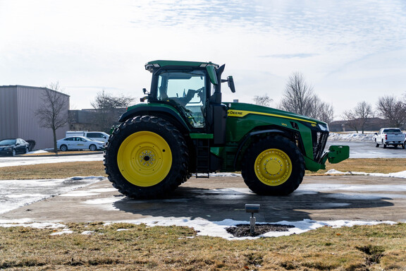 Used 2023 John Deere 8R 250 Row Crop Tractors at Koenig Equipment in Anna, OH - Photo6
