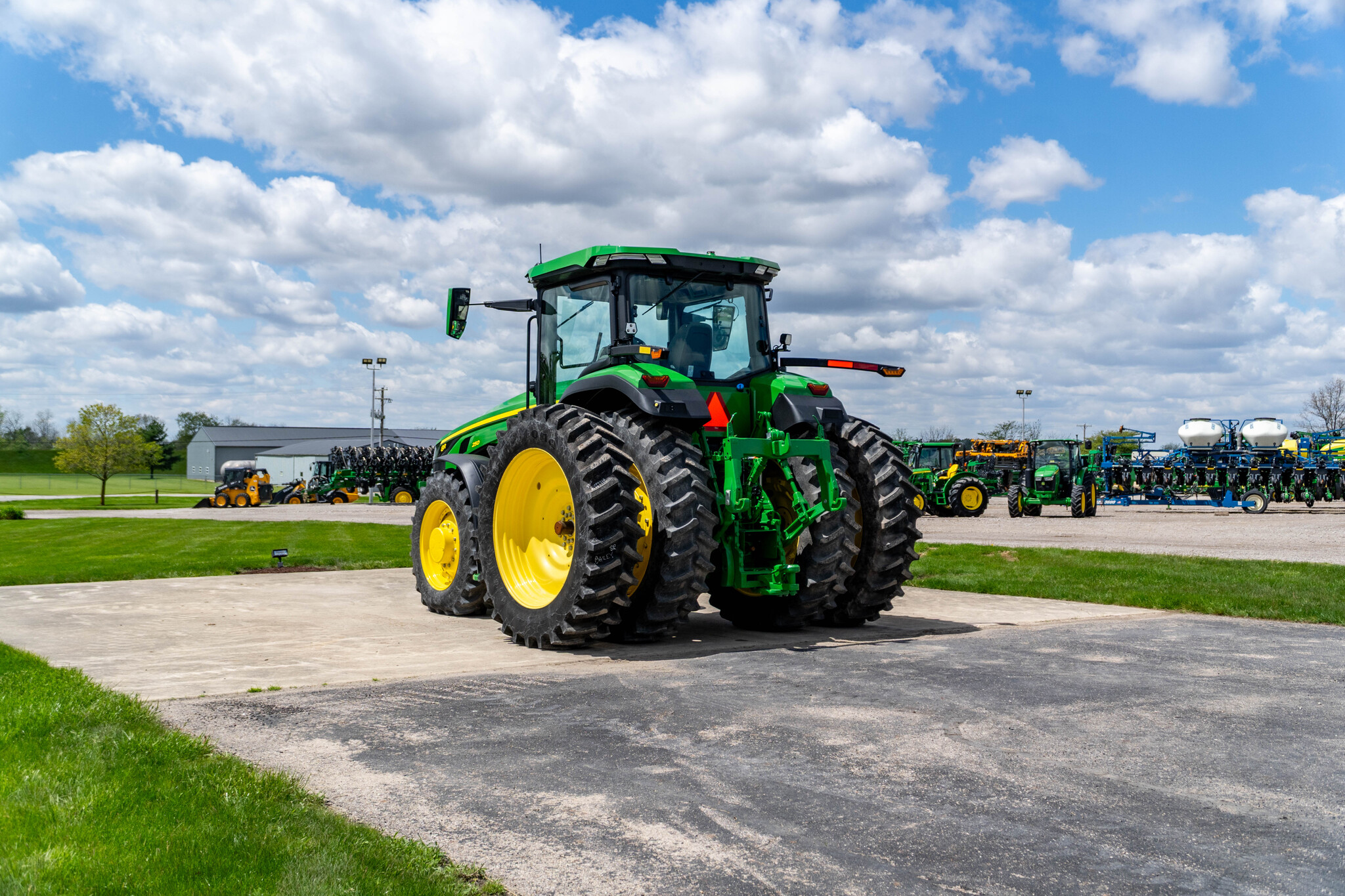Used 2023 John Deere 8R 250 Row Crop Tractors at Koenig Equipment in Anna, OH - PhotoXL2