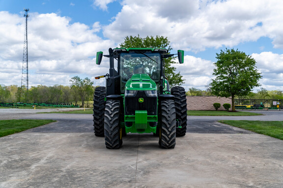 Used 2023 John Deere 8R 250 Row Crop Tractors at Koenig Equipment in Anna, OH - Photo7