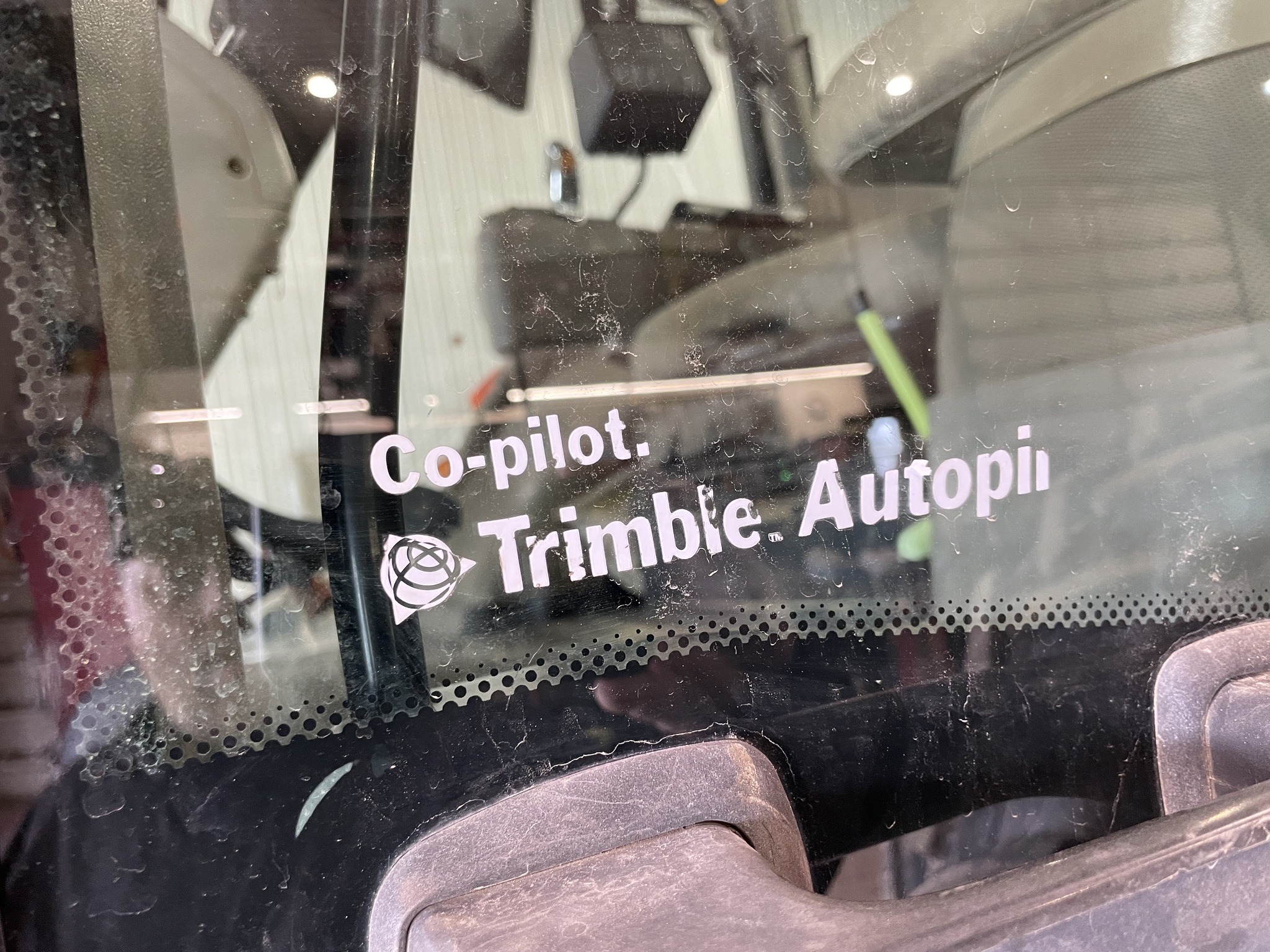 2009 Case IH Magnum 245 Image 16