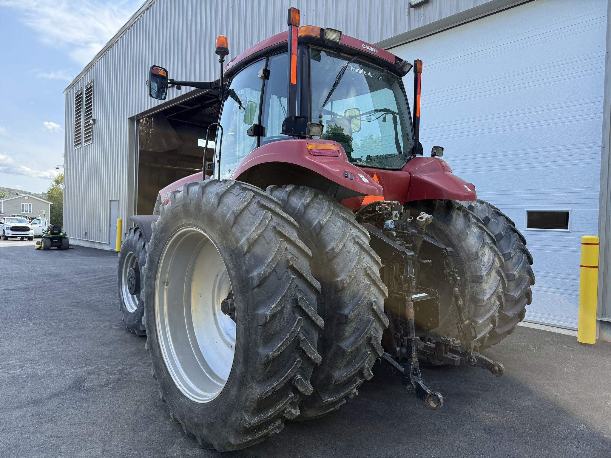 2009 Case IH Magnum 245 Image 3