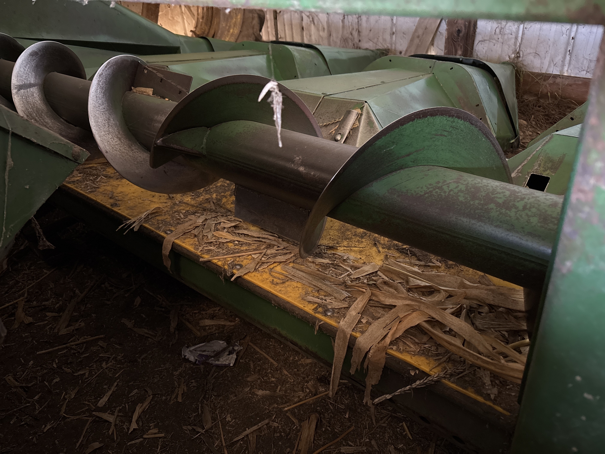 Used -- John Deere 444 Corn and Row Crop headers at Koenig Equipment in Anna, OH - PhotoXL5