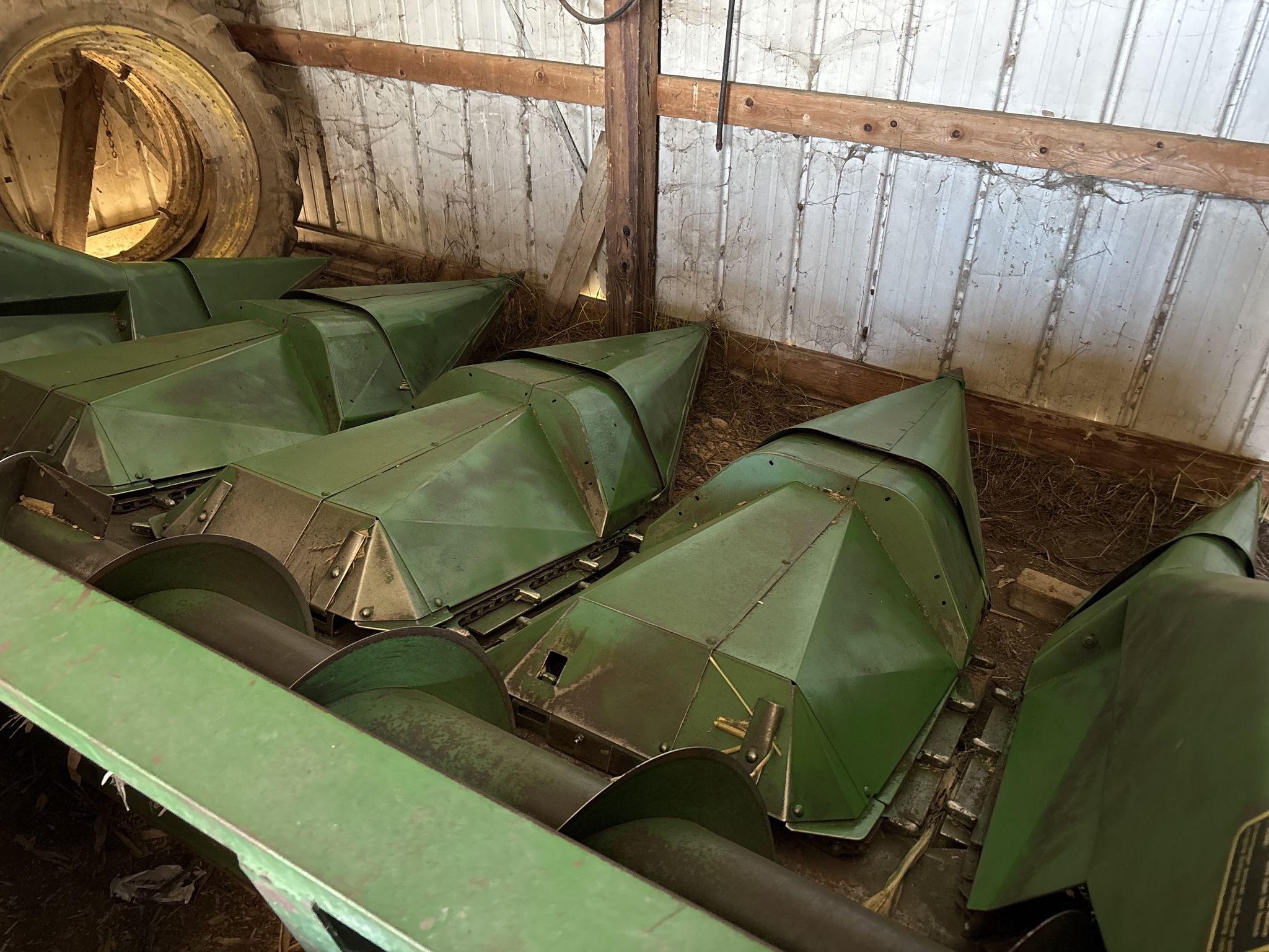 Used -- John Deere 444 Corn and Row Crop headers at Koenig Equipment in Anna, OH - PhotoXL1