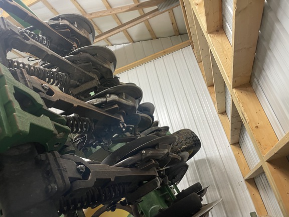 Photo of 2009 John Deere 1990