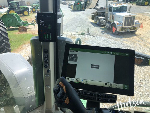 Photo of 2024 John Deere 8R 410