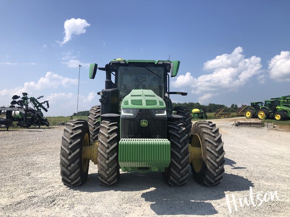 Photo of 2024 John Deere 8R 410