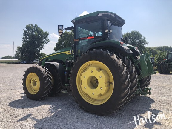 Photo of 2024 John Deere 8R 410