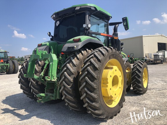 Photo of 2024 John Deere 8R 410