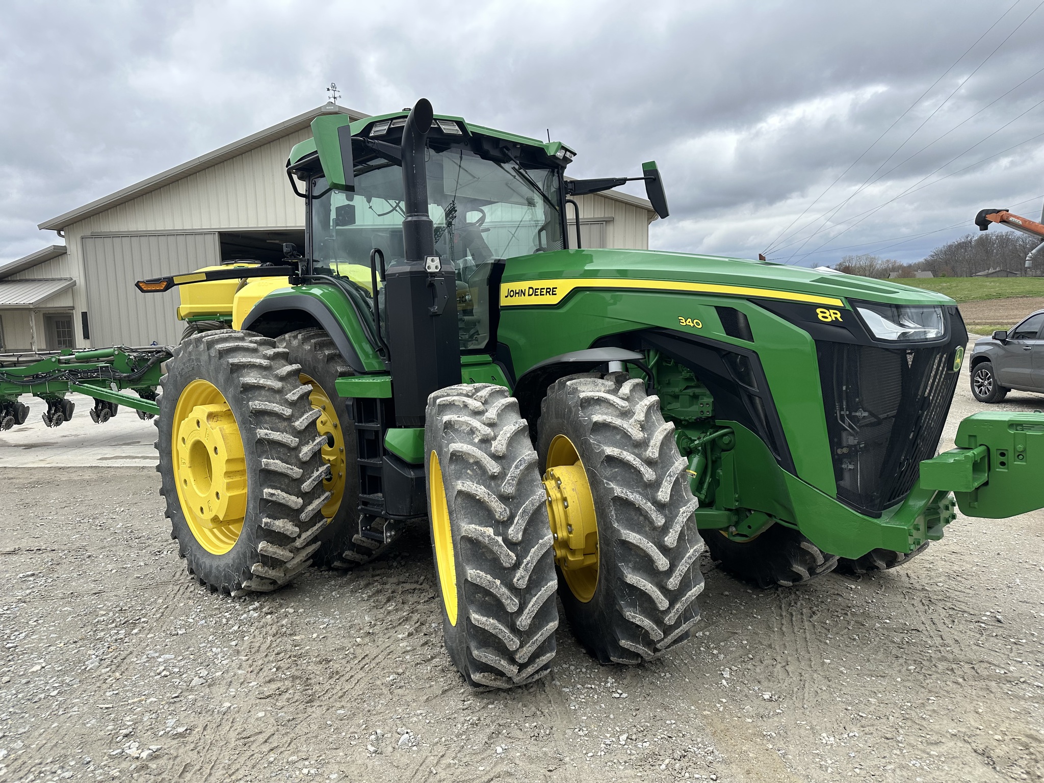 2024 John Deere 8R 340 Image 3
