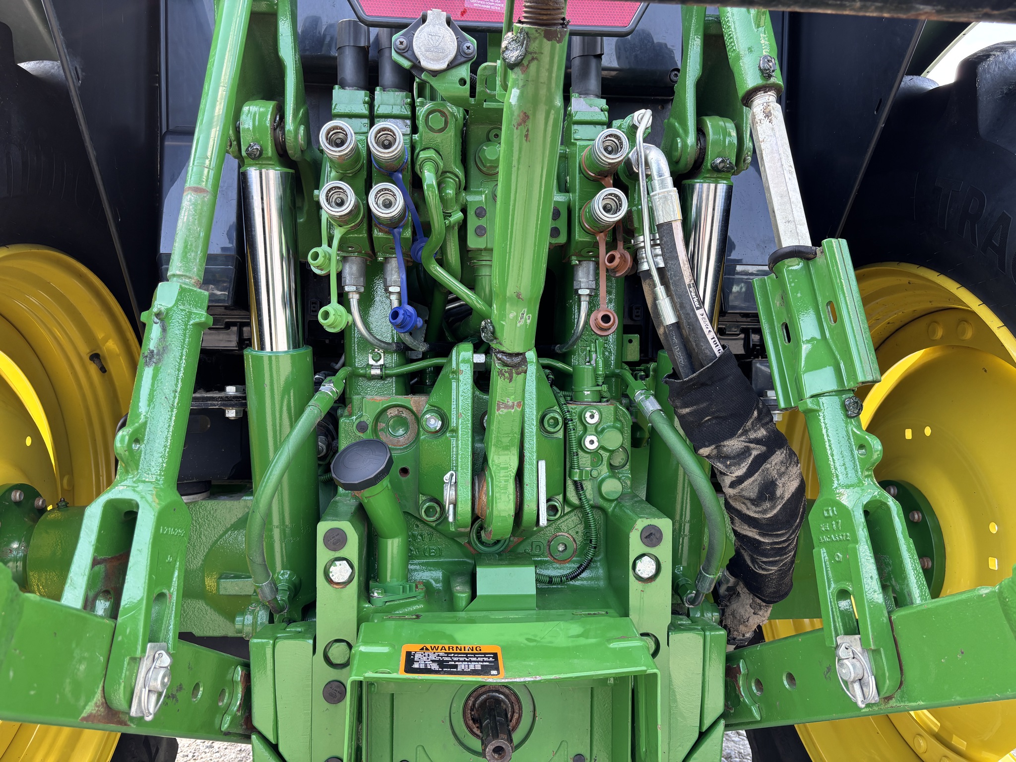 2023 John Deere 6120M Image 5
