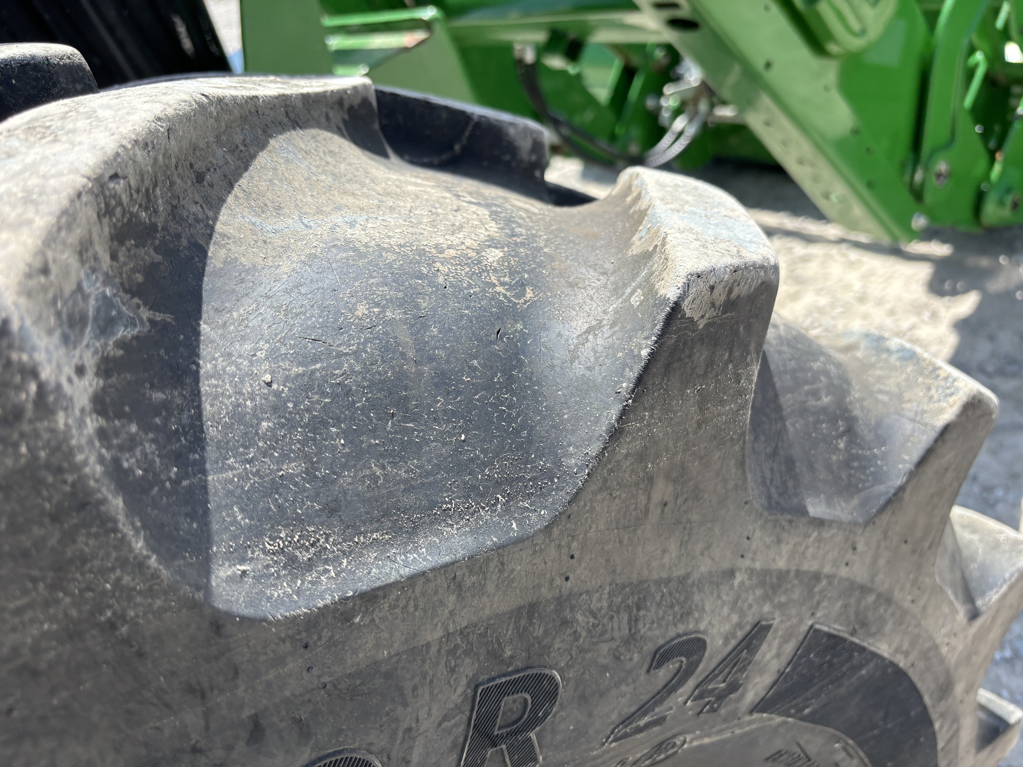 2023 John Deere 6120M Image 22