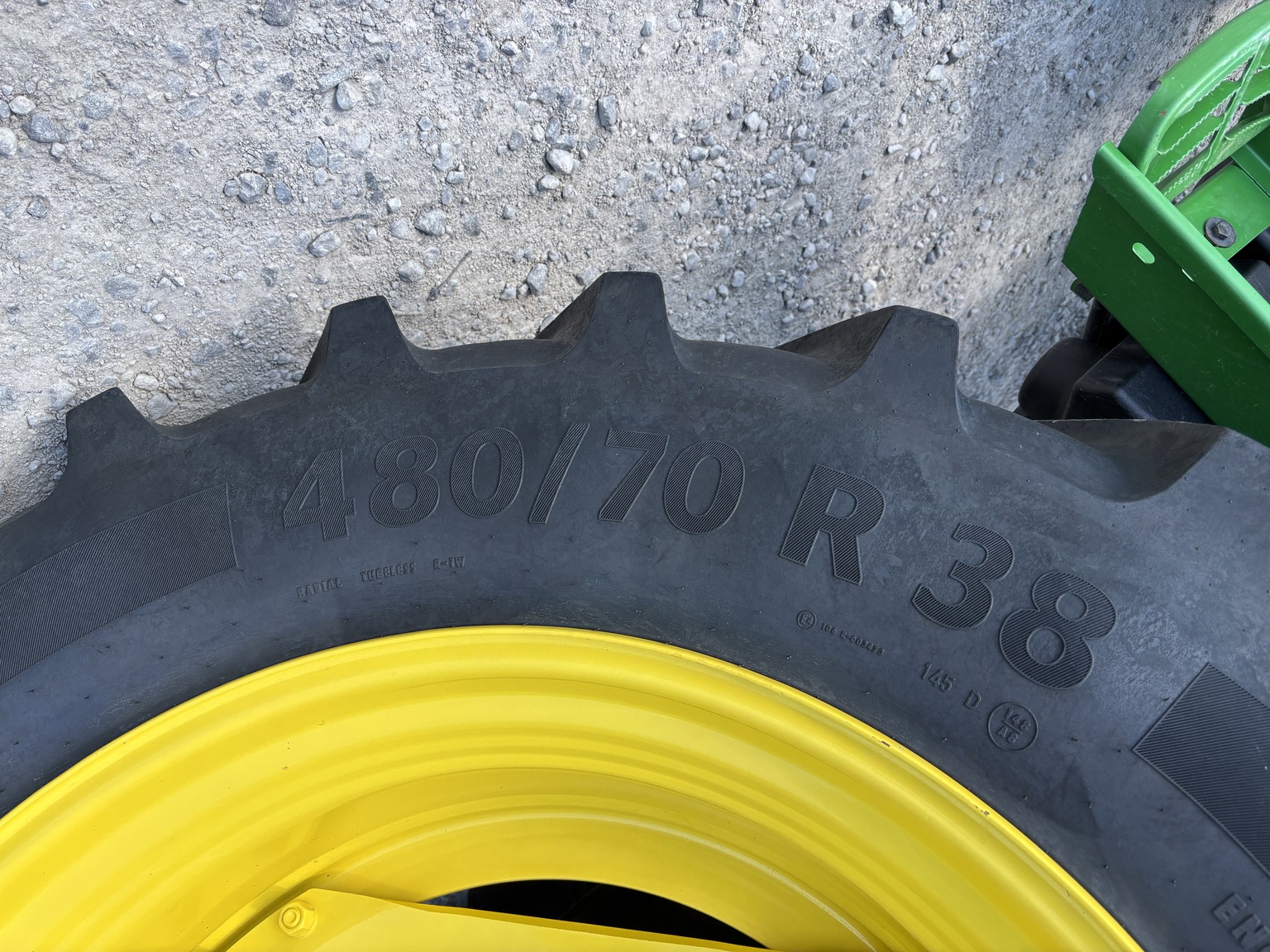 2023 John Deere 6120M Image 17