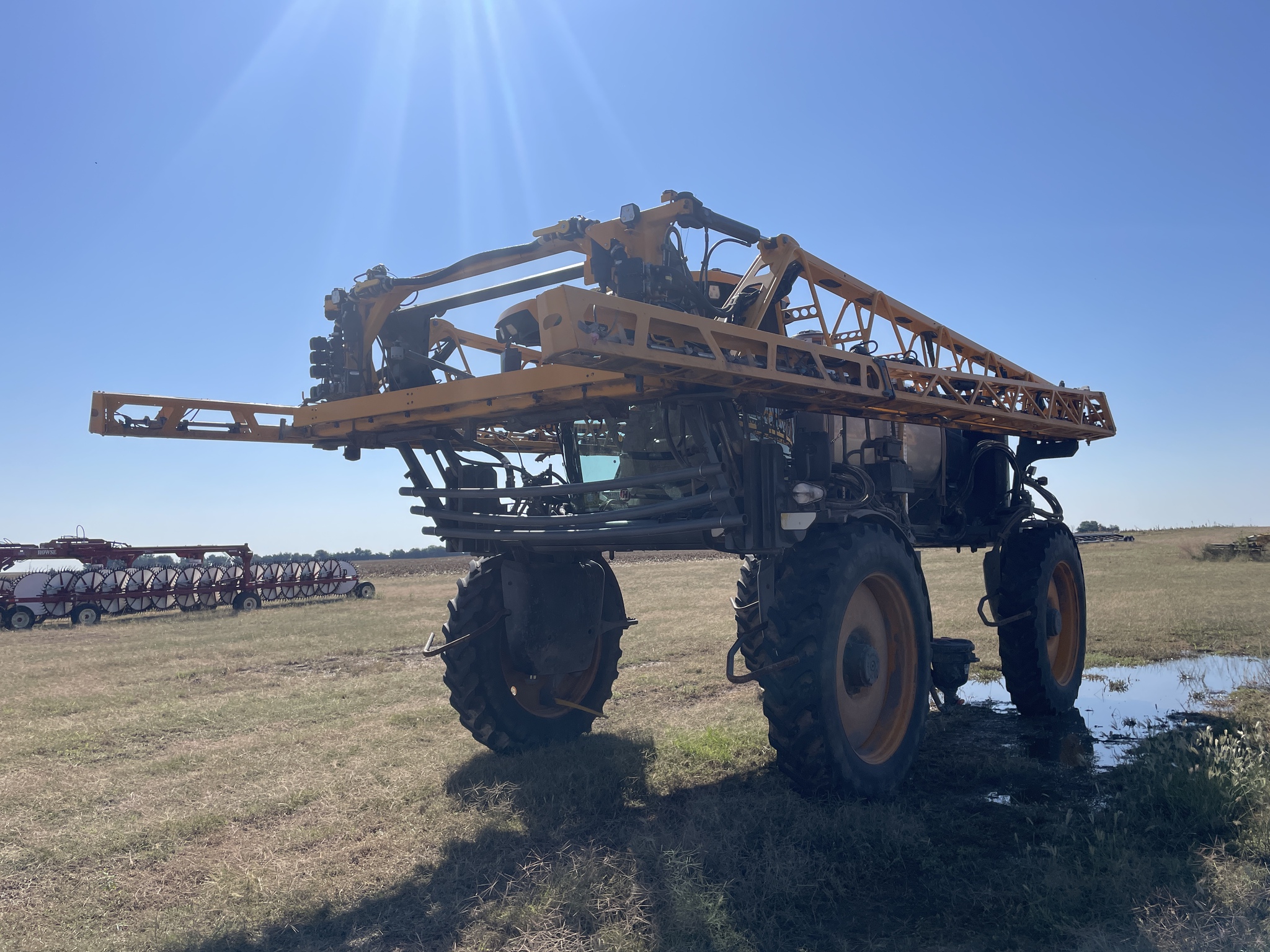 2024 Hagie STS16 Image 4