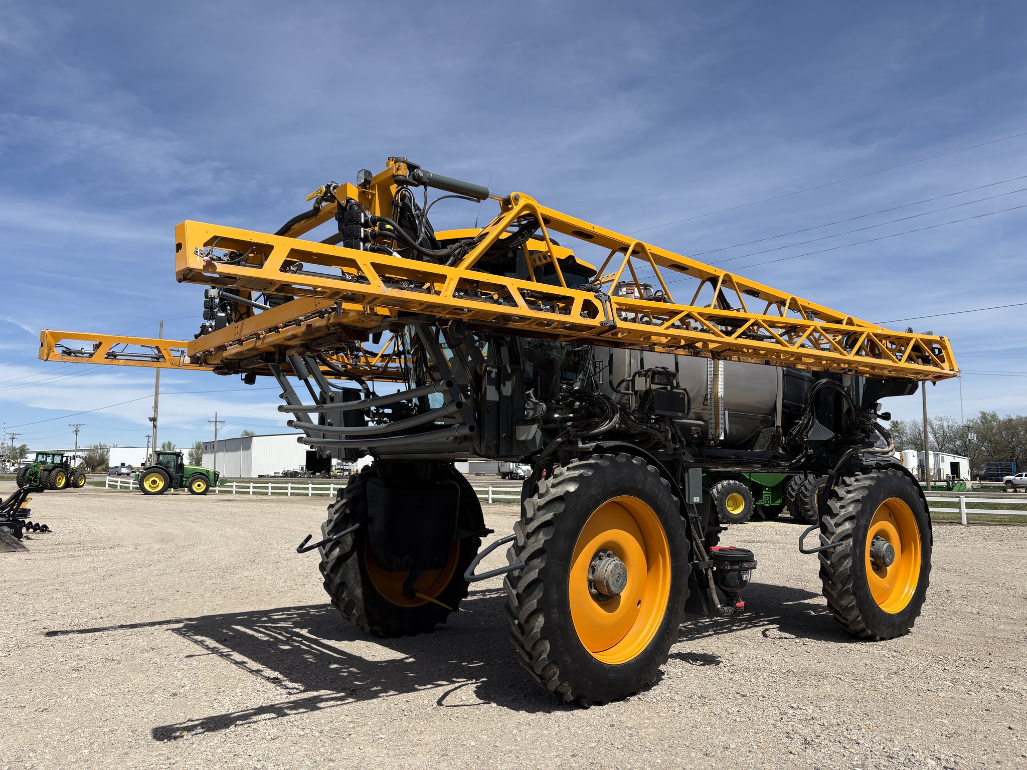 2024 Hagie STS16 Image 1