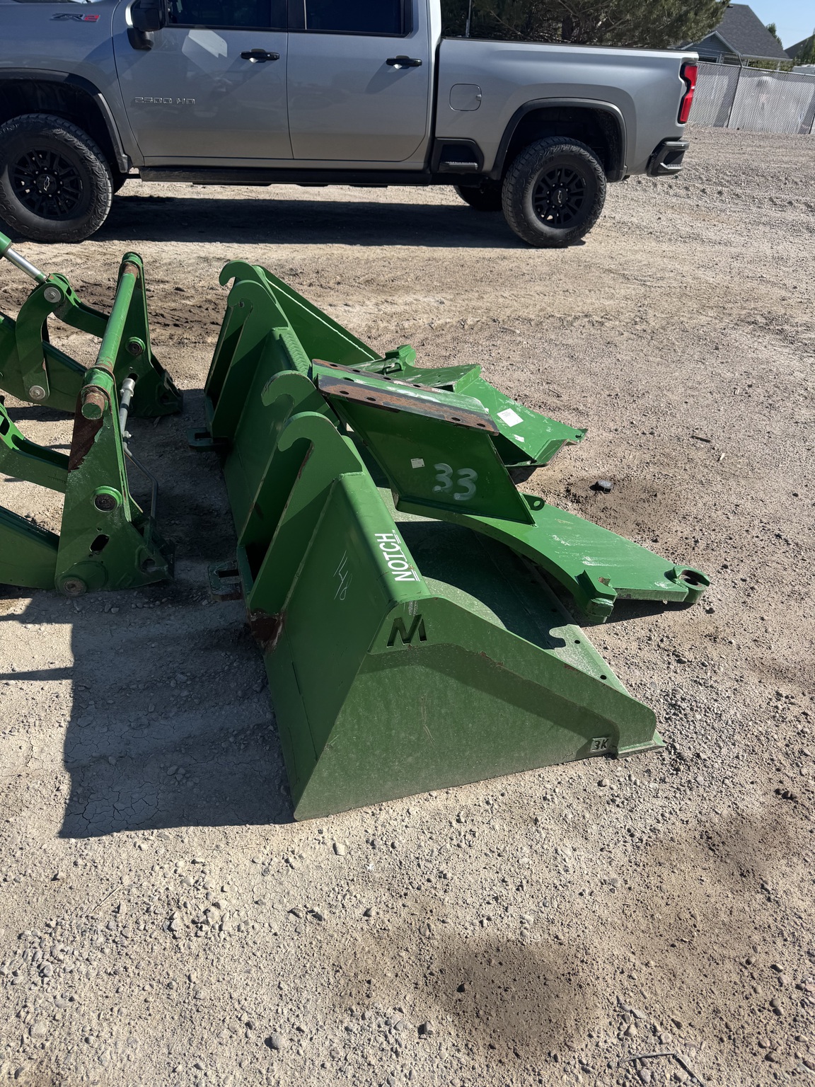 2011 John Deere H480 Image 2
